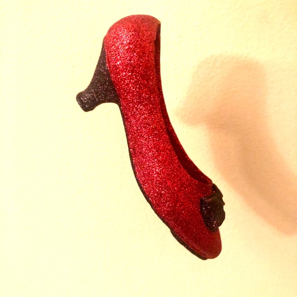 Wizard of Oz Ruby Slipper Sparkle Ornament with Bag FREE SHIPPING! - Picture 3 of 7